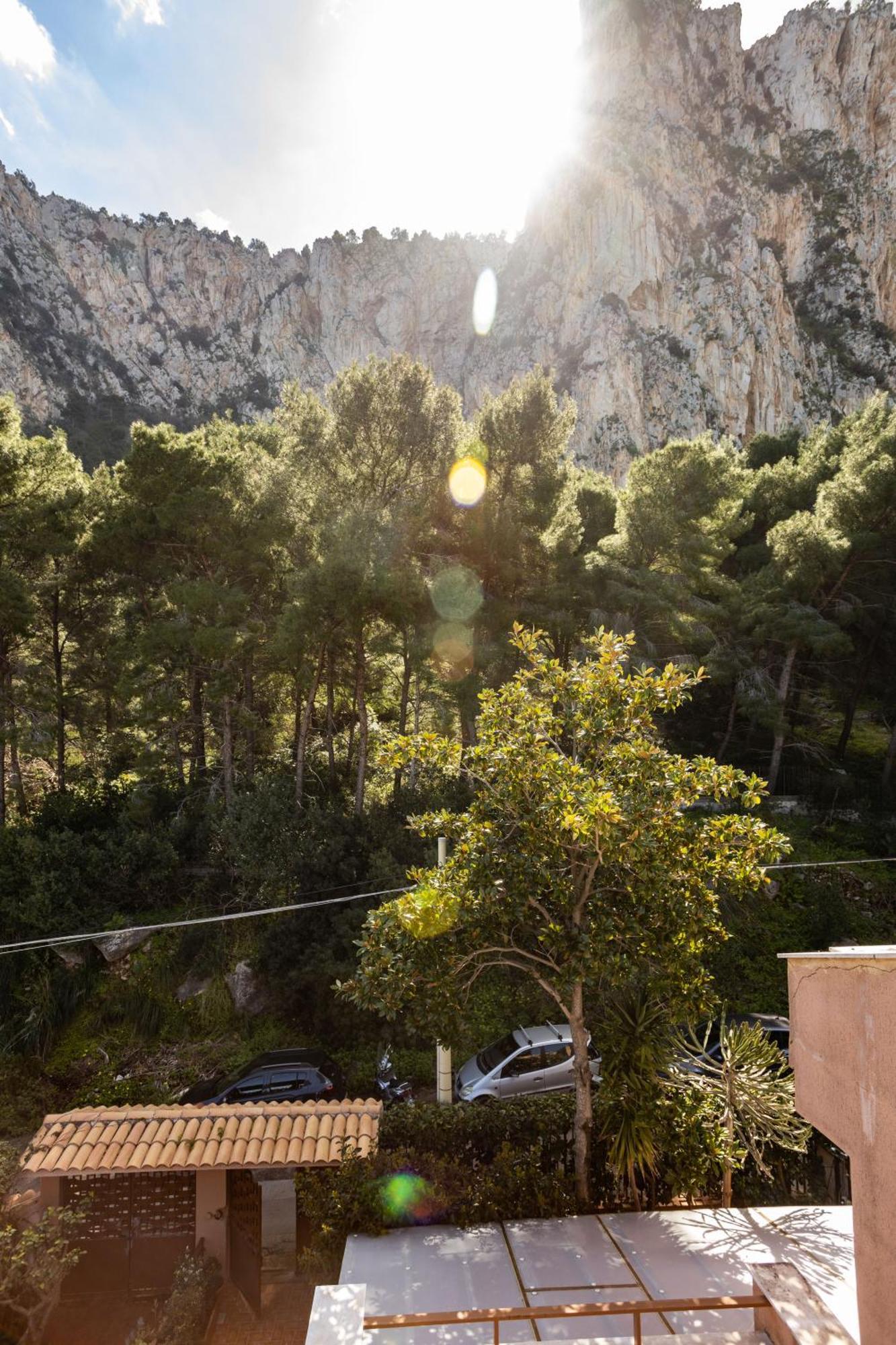 Villa Nel Verde Sul Mare, Mondello, Palermo Zewnętrze zdjęcie