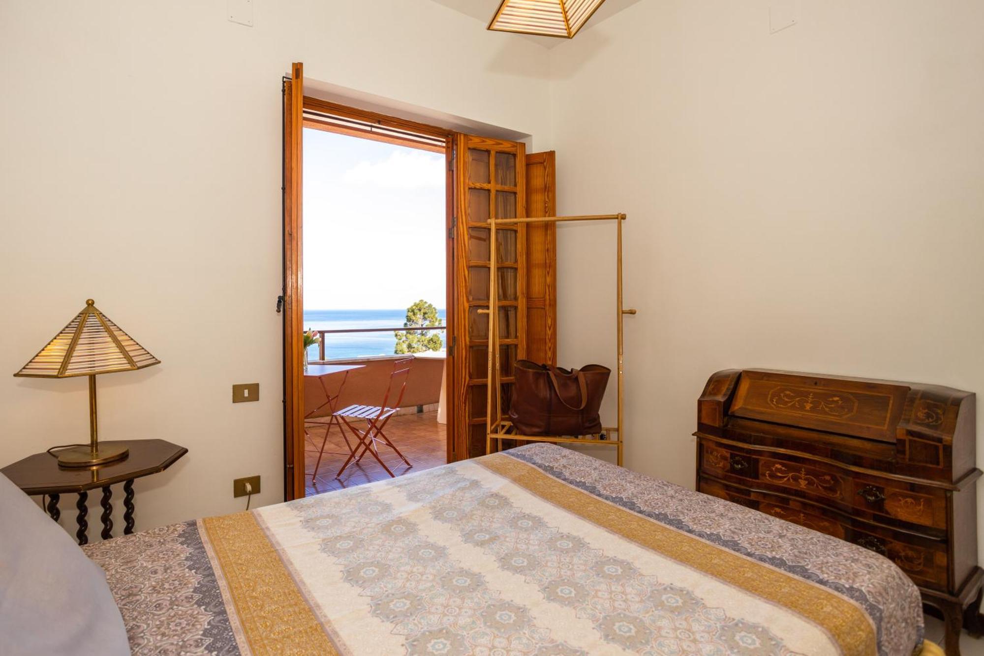 Villa Nel Verde Sul Mare, Mondello, Palermo Zewnętrze zdjęcie